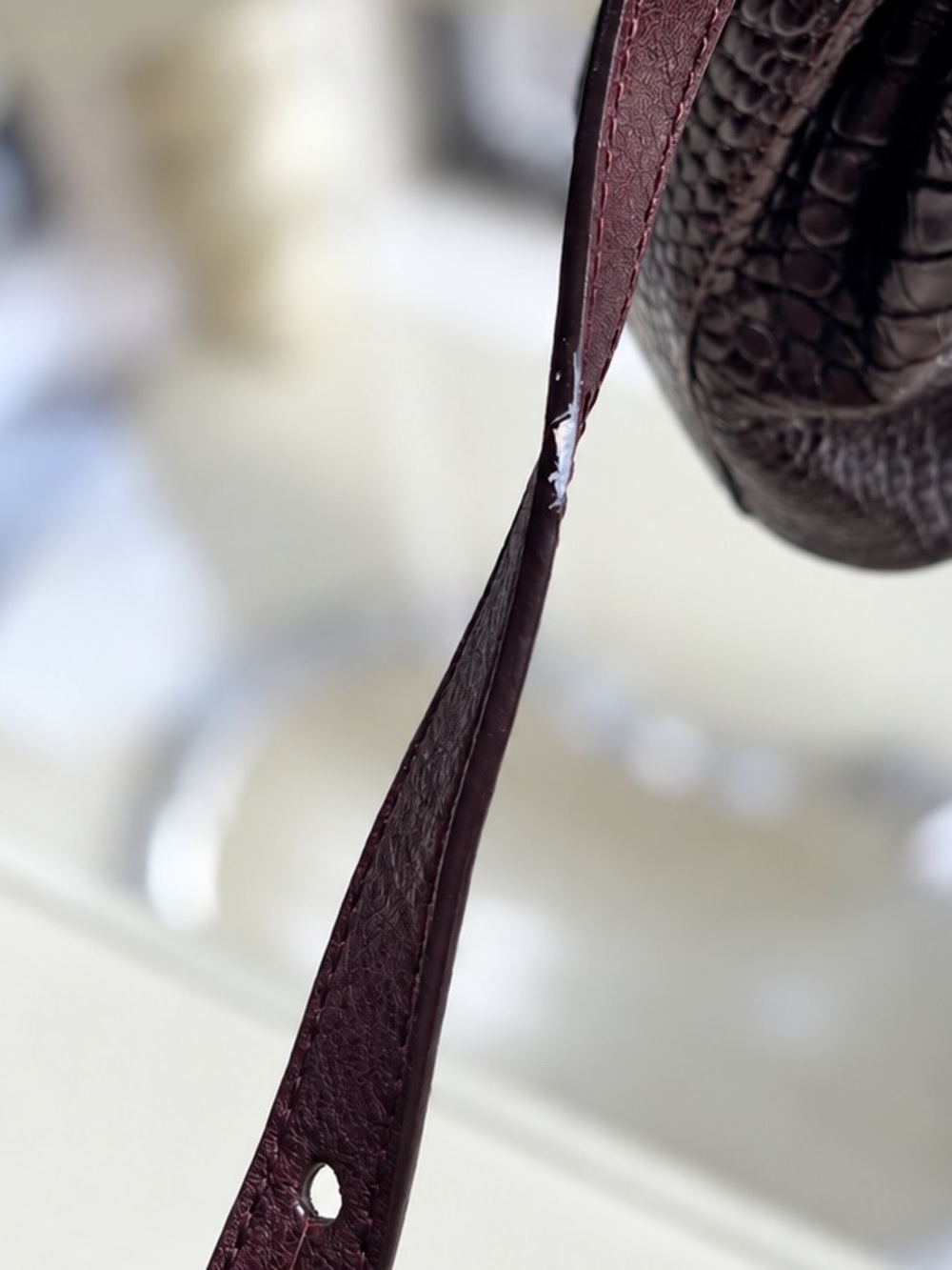 Brahmin Margo Melbourne Croc Embossed Leather Crossbody - Picture 6 of 13